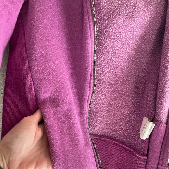 Prana | Full Zip Hoodie - Picture 4 of 10